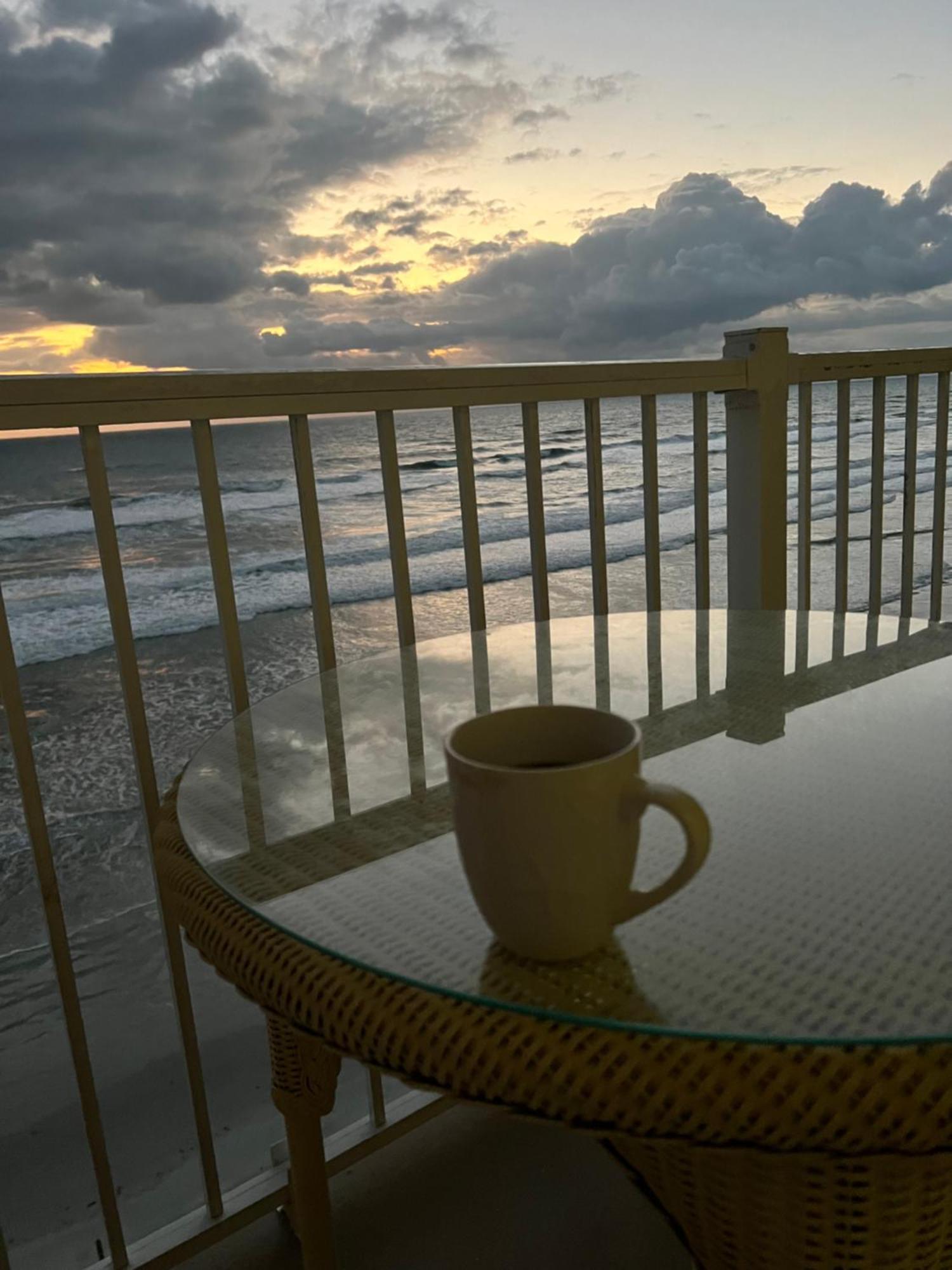 Ponce De Leon Towers Apartment New Smyrna Beach Exterior photo